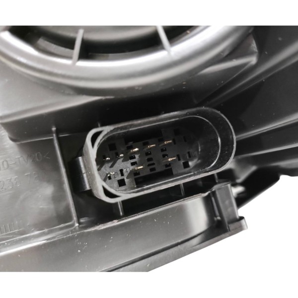 Par Farol Mercedes C180 C200 C250  2011 A 2014 Led Xenon Ambos Lados