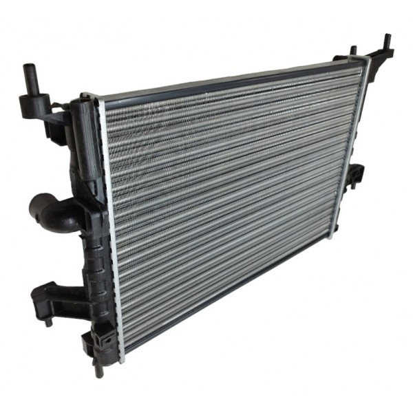 Radiador Chevrolet Montana 2003 2004 2005 2006 A 2008