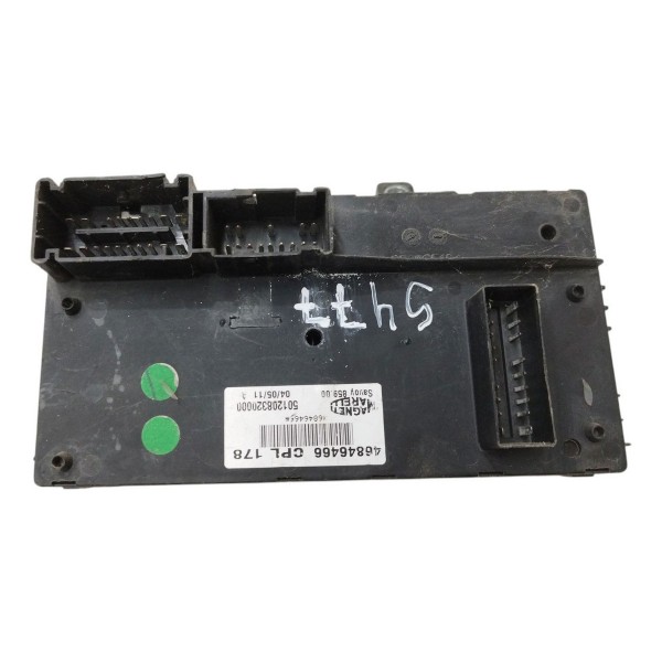 Caixa Fusível Fiat Strada Doblo 2010 2011 2012 2013 2014