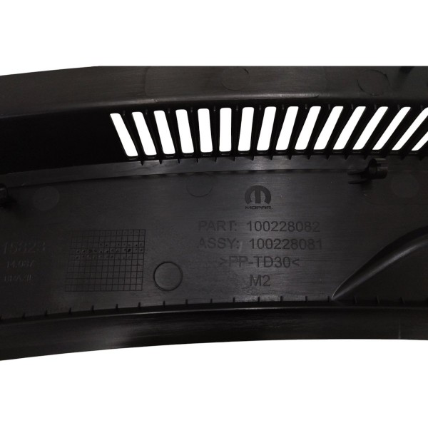 Grade Churrasqueira Fiat Mobi Strada 2020 2021 2022 2023 Preto Fosco