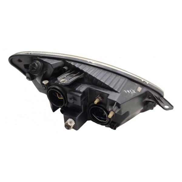 Farol Esquerdo Fiat Grand Siena 2012 2013 2014 2015 A 2017 Esquerdo/motorista