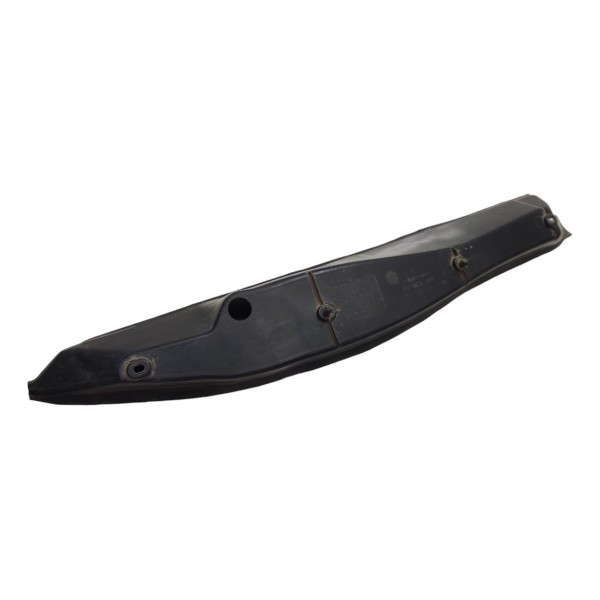 Acabamento Paralama Dianteiro Direito Mercedes C180 2012