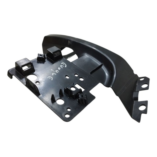 Suporte Guia Parachoque Traseiro Direito Evoque 2014 A 2018