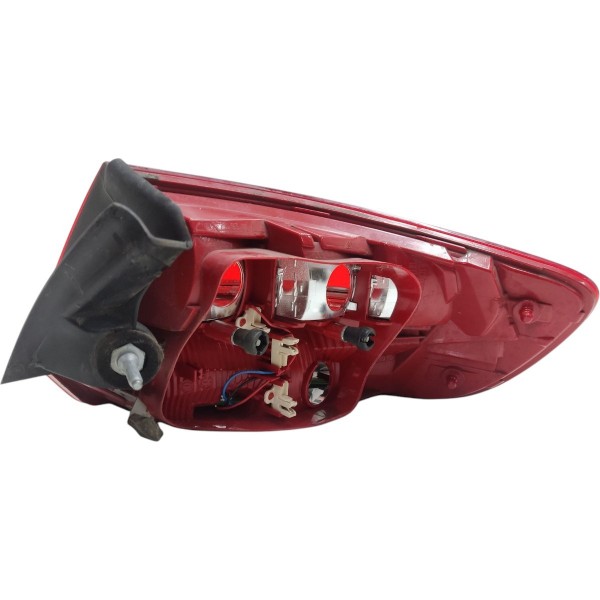 Lanterna Esquerda Audi A3 Sportback 2009 A 2013 Led No Pisca Esquerdo/motorista Vermelho