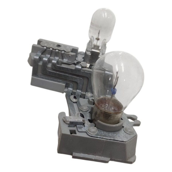 Circuito Soquete Esquerdo Tampa Audi A3 Sportback 2009 2013 Esquerdo/motorista Cinza