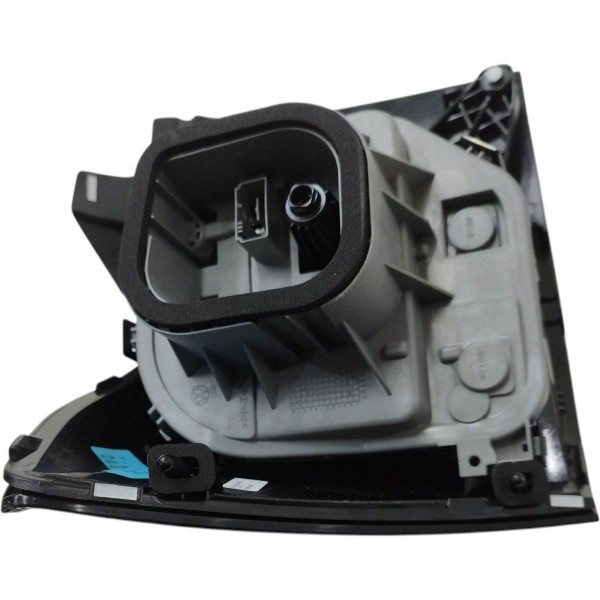 Lanterna Traseira Vw Polo Highline 2022 2023 2024 Fumê Direito/passageiro Fumê