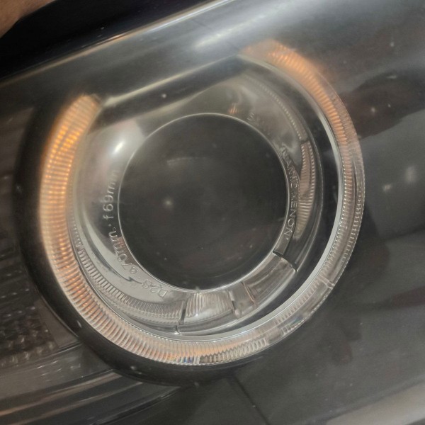 Farol Direito Bmw X5 2000 2001 2002 2003 2004 A 2008 Detalhe Direito/passageiro