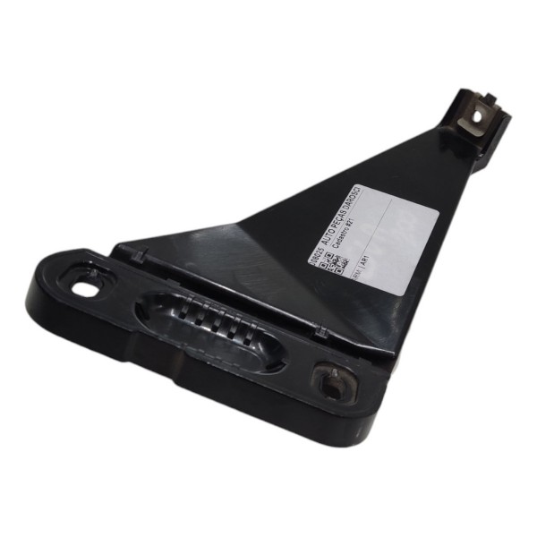 Guia Parachoque Traseiro Gla200 2015 2016 Inferior Esquerdo