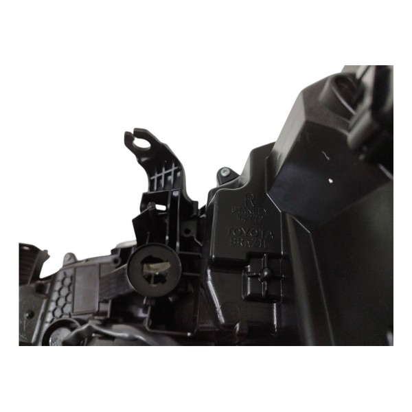 Farol Direito Corolla Altis 2020 2021 2022 Mascara Negra Led Direito/passageiro