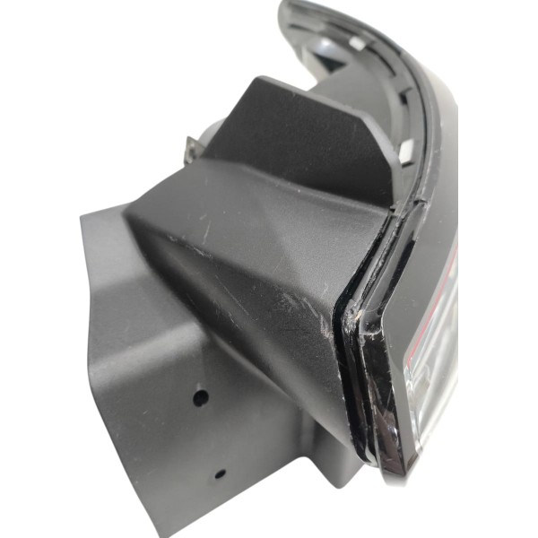 Lanterna Traseira Volkswagen Tera 2025 2026 Led Canto Ambos Lados Vermelho