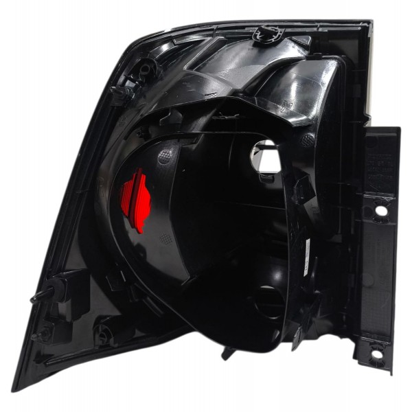 Lanterna Direita Renault Oroch 2022 2023 2024 2025 Fumê Direito/passageiro Fumê Lado Direito