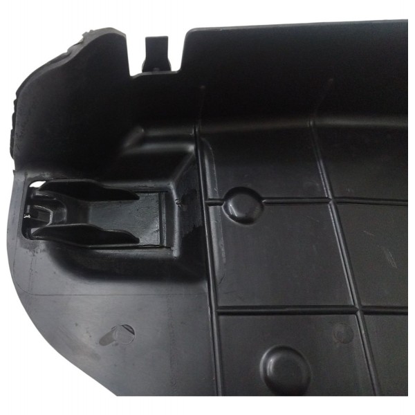 Tampa Proteção Tubo Abastecimento Fiat Punto 2008 A 2012 Preto