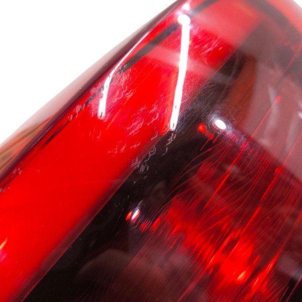 Lanterna Esquerda Fiat Pulse 2022 2023 2024 2025 Canto Esquerdo/motorista Vermelho