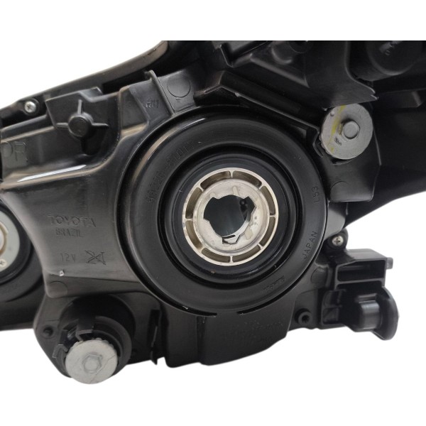 Farol Direito Toyota Yaris 2018 2019 A 2024 Manual Projetor Direito/passageiro