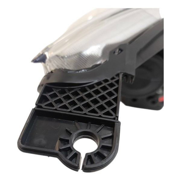 Farol Esquerdo Ford Focus 2016 2017 2018 2019 Cromado Esquerdo/motorista