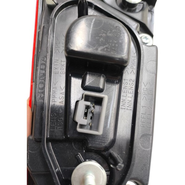 Lanterna Direita Traseira Porta Mala Honda Wrv 2021 2022 Led Direito/passageiro Vermelho