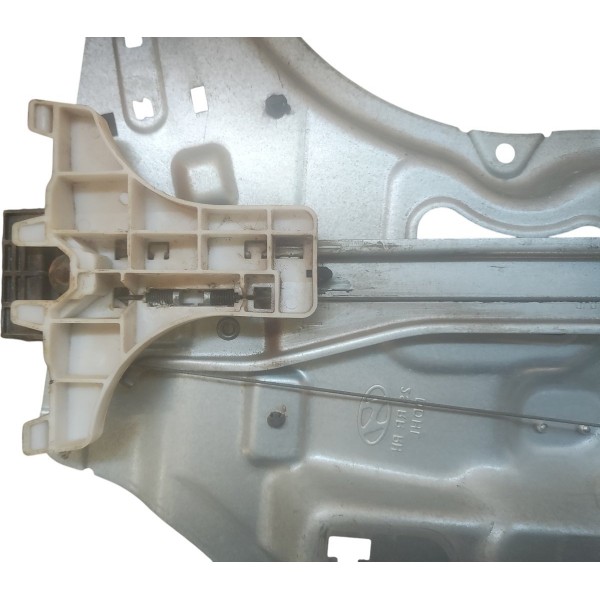 Máquina Vidro Traseira Direita Kia Sportage Ix35 2010 A 2017