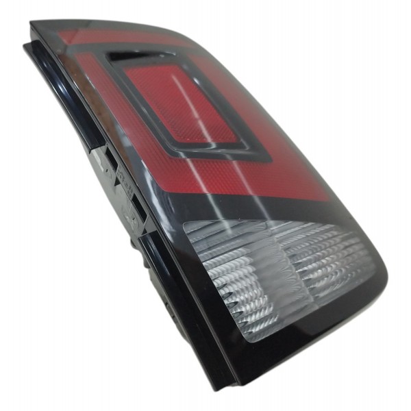 Lanterna Traseira Direita Volkswagen Saveiro G7 G8 2022 2024 Direito/passageiro Vermelho