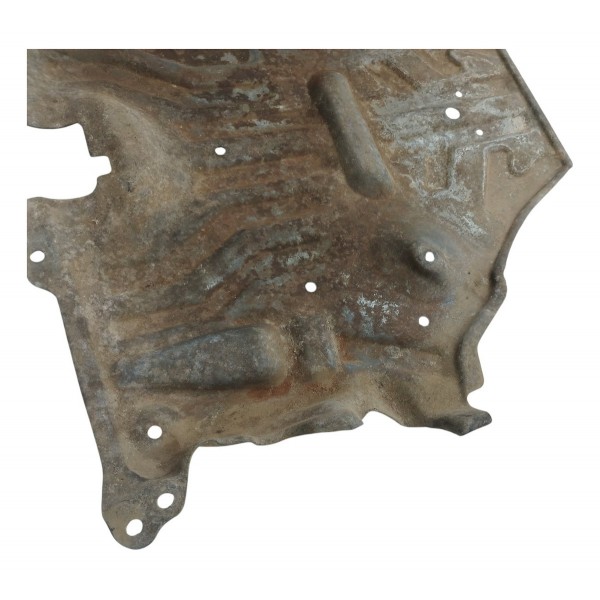 Protetor Carte Peito Aço Mercedes C180 C200 2009 2010 A 2014