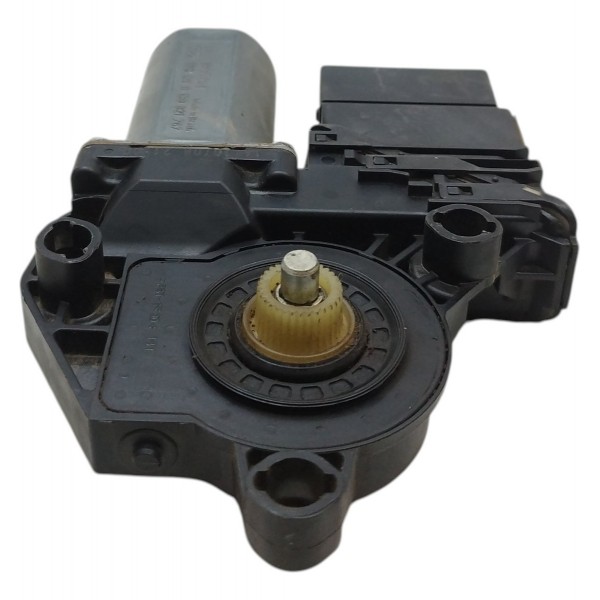 Motor Máquina Vidro Traseira Esquerda Vw Golf 2007 A 2014