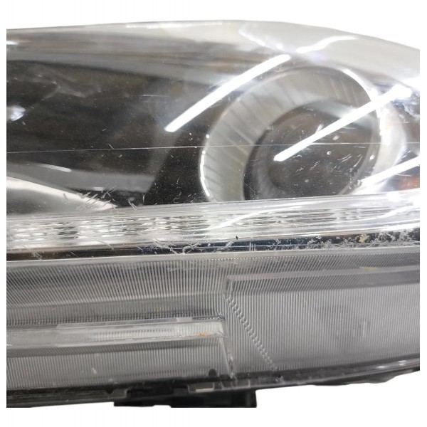 Farol Esquerdo Gm Tracker 2017 2018 2019 Led Detalhe Esquerdo/motorista