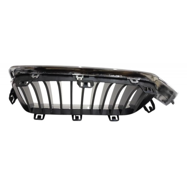Grade Direita Cromada Bmw 320i 328i 2013 2014 2015 2016 F30 Cromado Brilhante