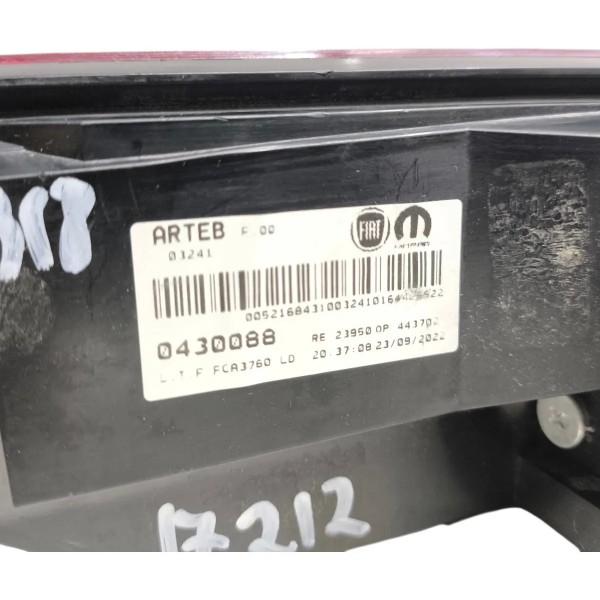 Lanterna Direita Fiat Fastback 2023 2024 2025 Canto Led Direito/passageiro Vermelho