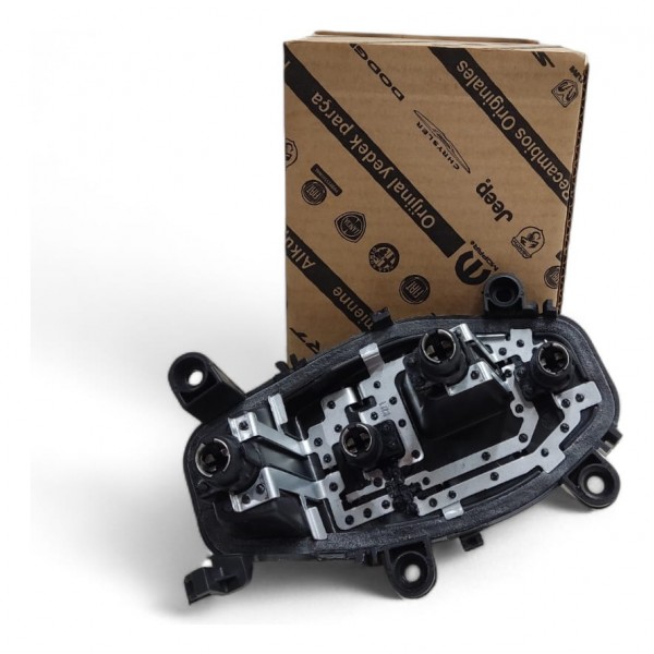 Circuito Soquete Lâmpada Lanterna Fiat Strada 2021 2022 2023 Direito Preto