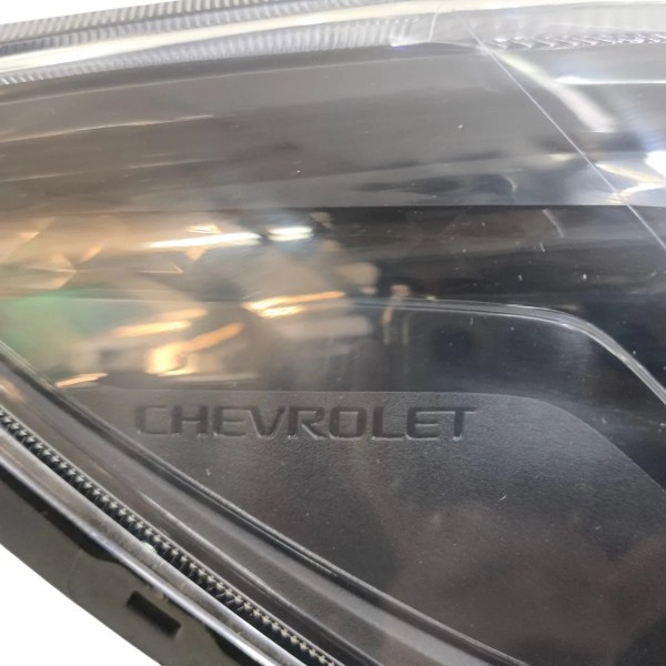 Par Farol Chevrolet Onix Rs 2020 A 2025 Mascara Negra Ambos Lados