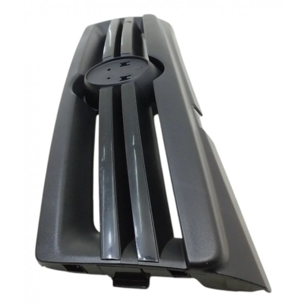 Grade Parachoque Dianteira Fiat Fiorino Uno 2006 2007 A 2013 Preto Brilhante