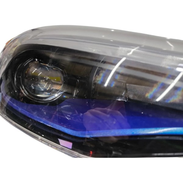 Farol Direito Toyota Corolla Cross Hibrido 2020 2021 A 2024 Direito/passageiro