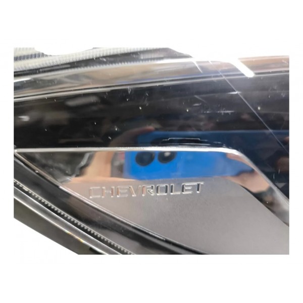 Farol Direito Chevrolet Onix Premier 2020 2021 2022 A 2024 Direito/passageiro