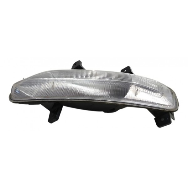 Farol Auxiliar Milha Drl Direito Gm Tracker 2017 2018 2019 Cristal