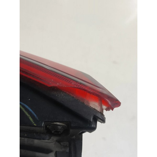 Lanterna Esquerda Tampa Porta Mala Onix Sedan 2020 A 2025 Esquerdo/motorista Vermelho