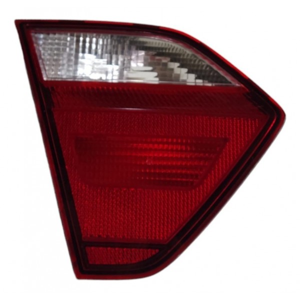 Lanterna Esquerda  Tampa Traseira Voyage 16v 1.6 2013 A 2016 Esquerdo