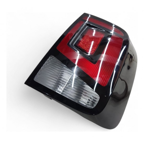 Lanterna Traseira Saveiro G8 Fumê 2023 2024