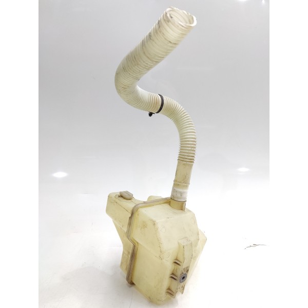 Reservatorio Agua Parabrisa Volkswagen Up 2014 2015 2016