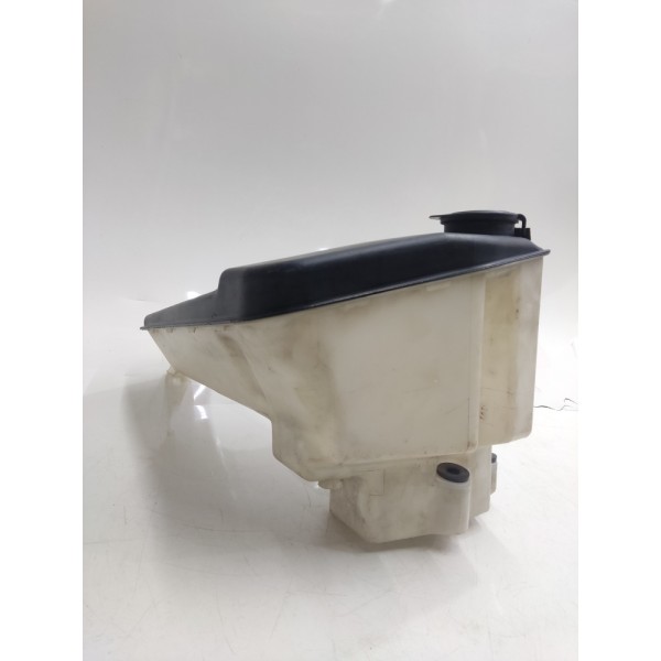 Reservatório Água Parabrisa Bmw X5 2002 2003 2004 A 2006