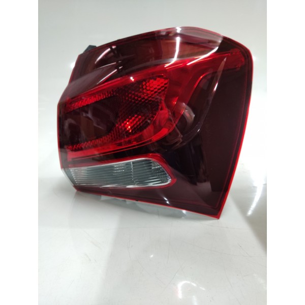 Lanterna Traseira Direita Chevrolet Cobalt 2017 A 2022 Direito Vermelho