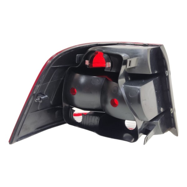 Lanterna Traseira Direita Volkswagen G5 Voyage 2009 A 2013  Direito/passageiro Bicolor