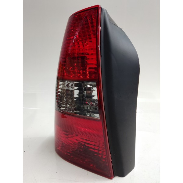 Lanterna Traseira Esquerda Volkswagen Parati G3 2000 A 2005 Esquerdo Fumê