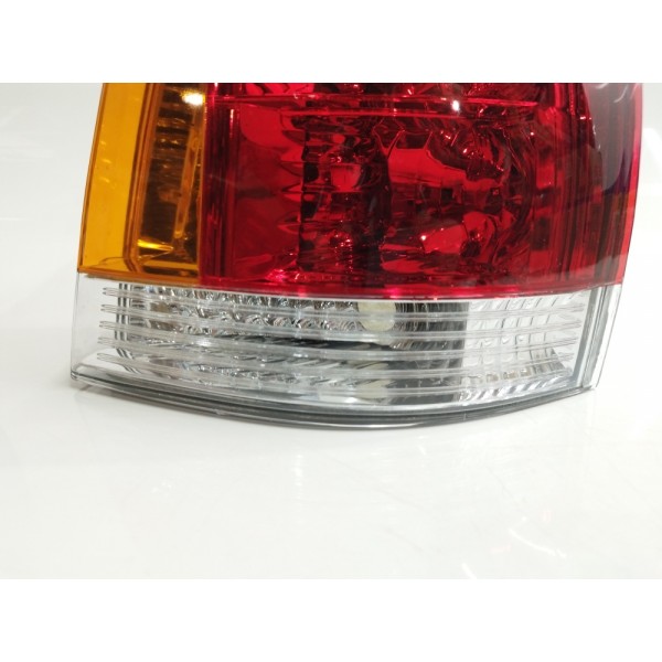 Lanterna Traseira Direita Palio 2009 2010 2011 2012 Tricolor Direito Tricolor