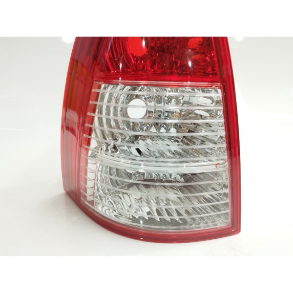 Lanterna Esquerda Palio Weekend 2004 2005 2006 2007 2008  Esquerdo Vermelho