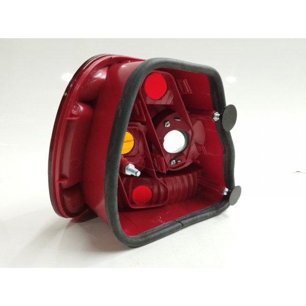 Lanterna Traseira Direita Siena 2004 2005 2006 2007 A 2012 Direito Tricolor