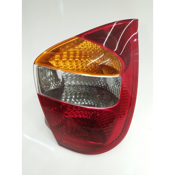 Lanterna Direita Fiat Palio 2001 2002 2003 2004 2005 2006 Direito Tricolor