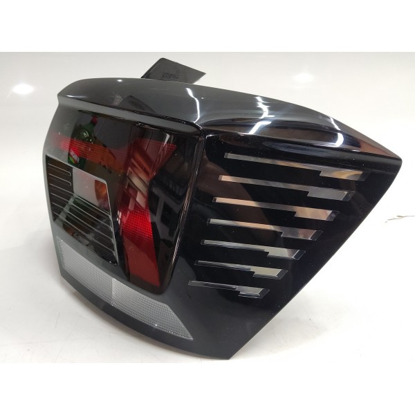 Lanterna Traseira Direita Volkswagen Polo 2022 2023 Direito Preto