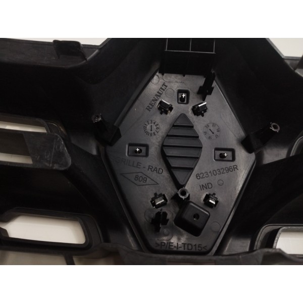 Grade Parachoque Dianteiro Renault Kwid 2017 2018 2019 2020 Fosco