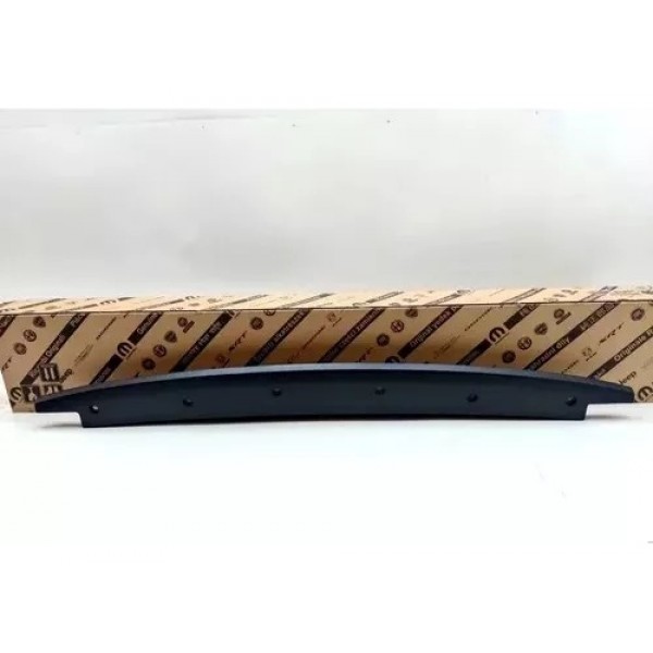 Moldura Superior Tampa Traseira Fiat Strada 2020 2021 2022