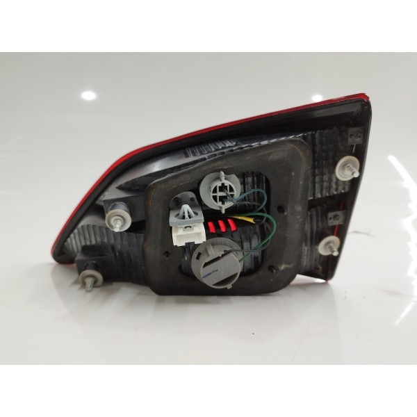 Lanterna Esquerda Tampa Traseira Hb20 Hatch 2012 A 2018 Fumê Esquerdo