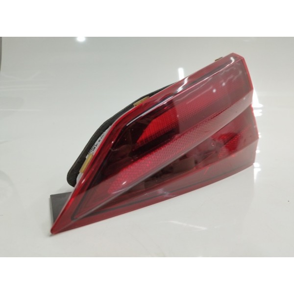 Lanterna Direita Tampa Traseira Virtus 2018 2019 2020 2021 Direito Vermelho